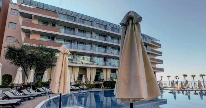 Легендарен хотел по нашето Черноморие е обявен за продажба  5 звездният хотел