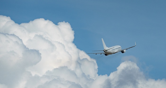 Възможни са закъснения в полетите на Летище София заради лошите