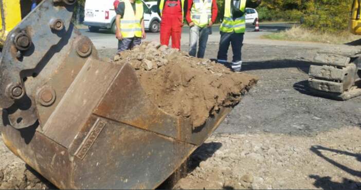 Днес Комисията за защита на конкуренцията Комисията КЗК извършва проверка