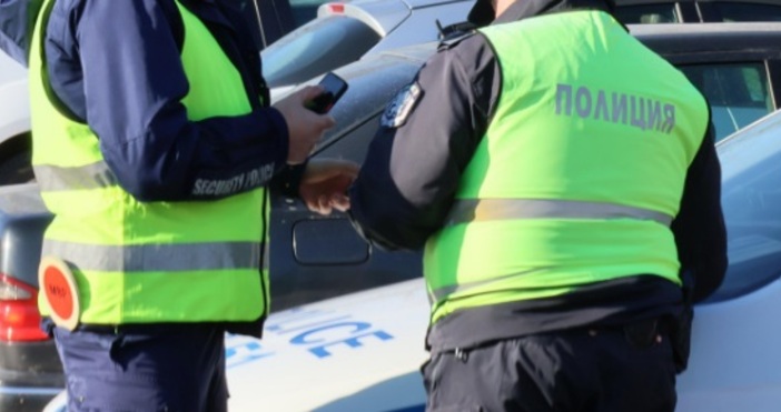 На среща между посланика на Кралство Дания Н Пр Йес