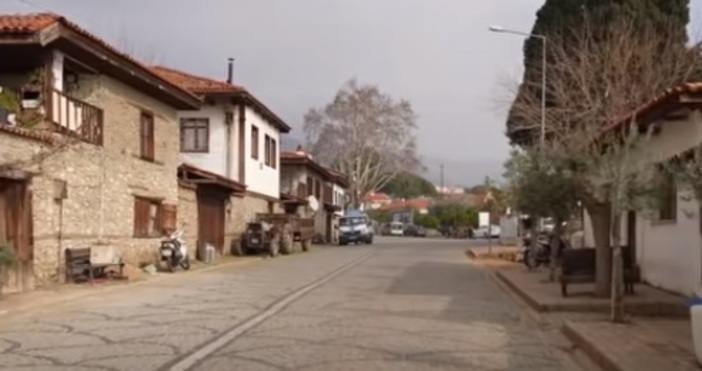 Историческото село Бирги в провинция Измир Турция ще се превърне