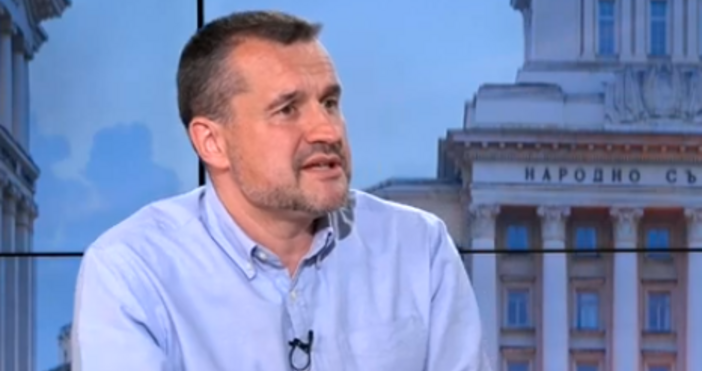 Независимият депутат Калоян Методиев коментира пред Евронюз очакванията си дали