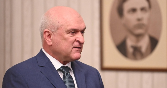 Служебният премиер Димитър Главчев обяви че ще води българската делегация