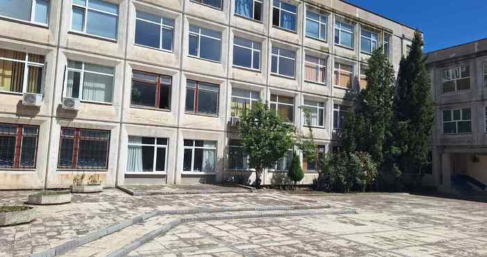 Ръководството на Община Варна започна огледи на училищата в града