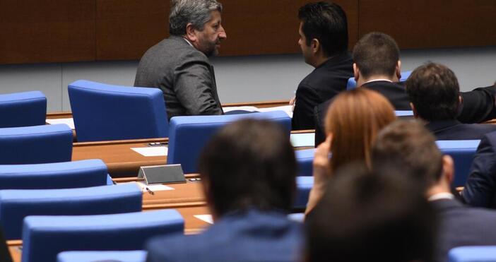 Парламентът задължи правителството да отдели необходимите средства за подпомагането на