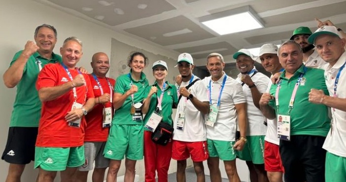 Олимпийското село днес грейна с пристигането на красивите български състезателки