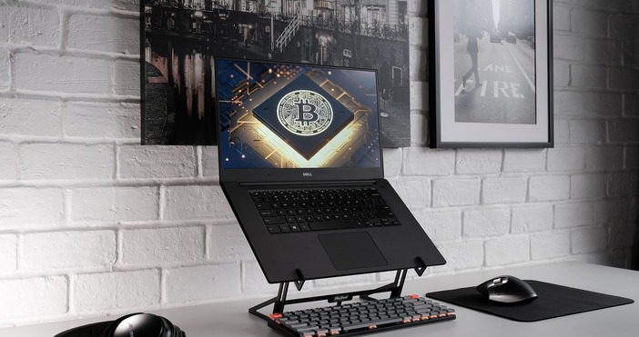 Стойността на биткойна по време на сутрешната търговска сесия се