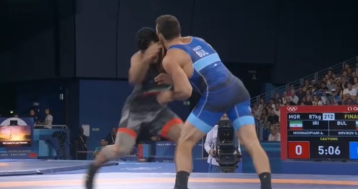 Семен Новиков спечели златен медал за България в Париж Той смаза на тепиха иранеца