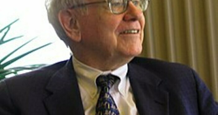 Инвестиционният холдинг на Уорън Бъфет Berkshire Hathaway увеличава притежанията си на