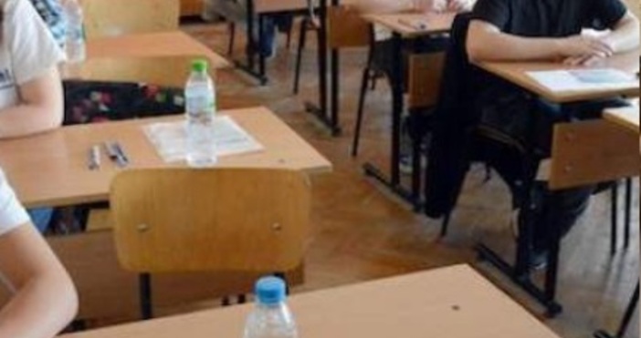 Законът на Възраждане буди все повече учудване и в консервативните