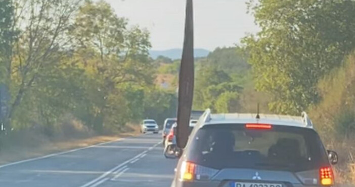 Тежко ПТП на главния път Царево Лозенец Пътят е