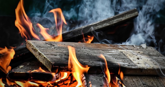 ПексабейЖена на 64 годишна възраст е загинала при пожар в къща