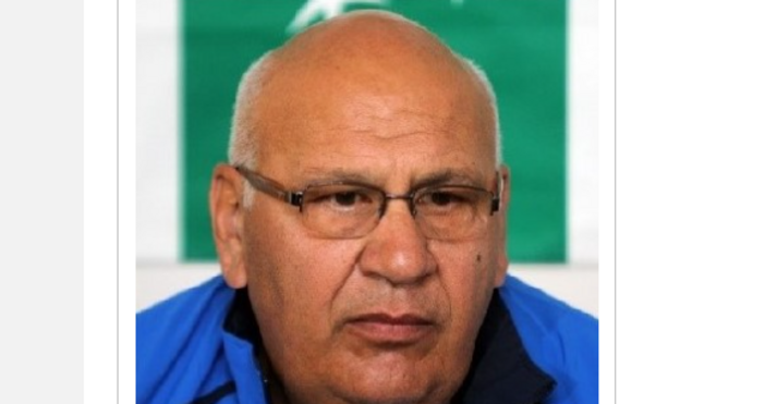 Дългогодишният и успешен варненски треньор по тенис Огнян Илиев празнува