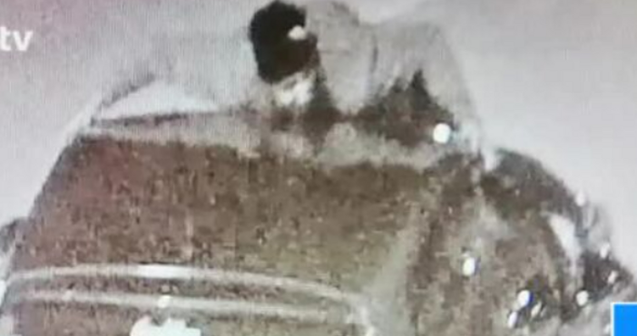 Постоянен арест за мъжа влачил в продължение на километър и