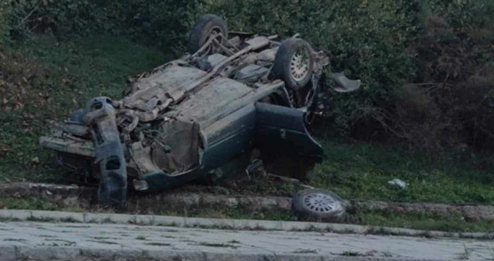 Снимки Фейсбук Виждам те КАТ Варна С СтояновЗа тежка катастрофа