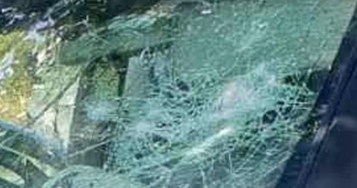 Движението в прохода Петрохан е блокирано За това стана ясно