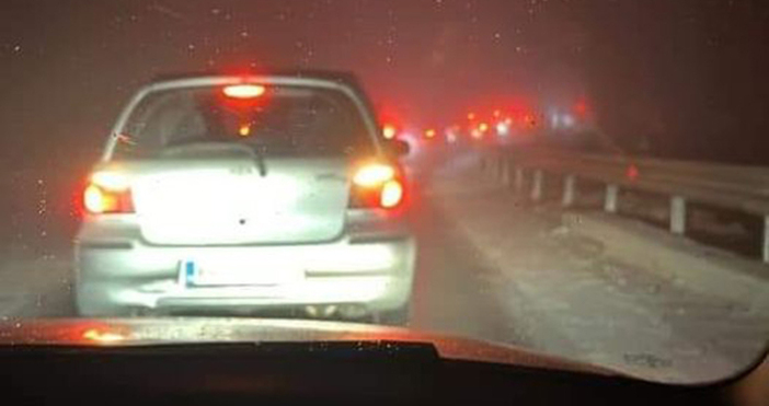 Агенция Пътна инфраструктура апелира шофьорите на които им предстои пътуване