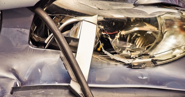 Челна катастрофа е станала вчера около 20 05 часа във варненското