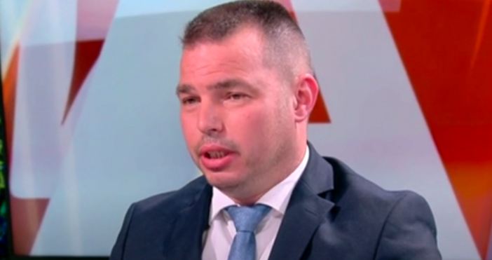 През нощта имахме съвместна церемония с румънското министерство на вътрешните