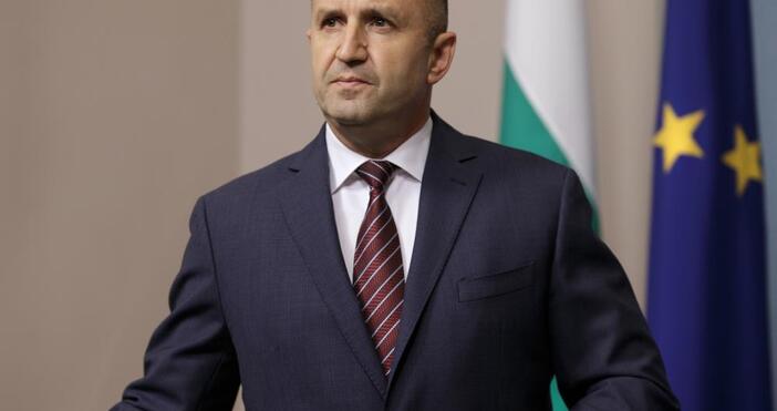 Време е заедно да потърсим път отвъд политическата немощ корупцията