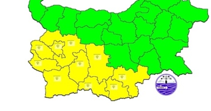 През нощта срещу неделя синоптичната обстановка в страната ще се