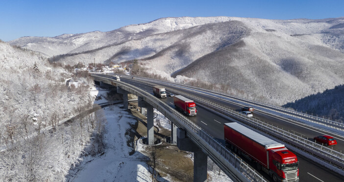 Температурите в страната са в интервала от 9°С до 6°С