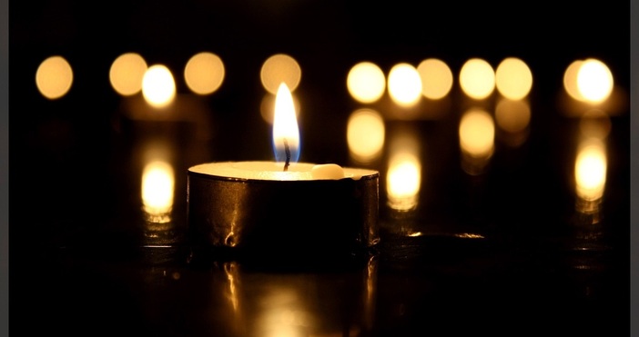 Британският рок китарист Джон Сайкс свирил с Whitesnake и Thin