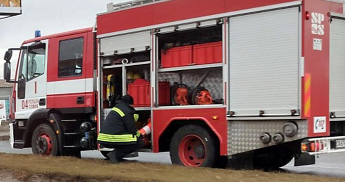 81-годишна жена е загинала при пожара, възникнал в жилищен блок