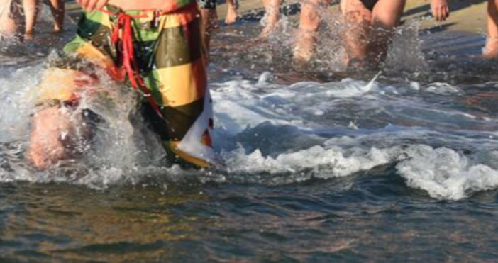 Петролният разлив в Черно море няма да достигне до бреговете