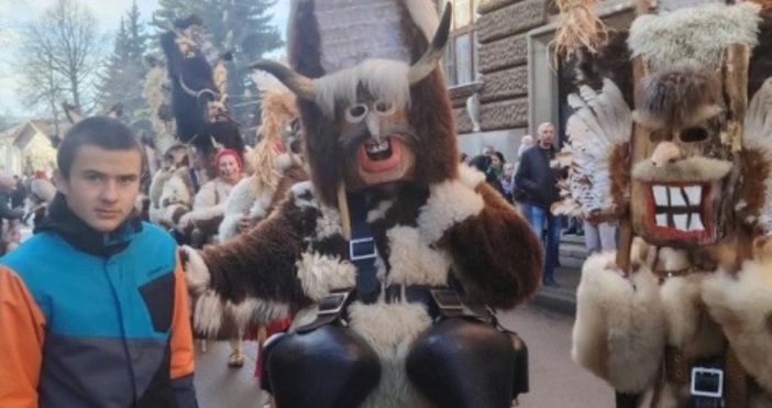 Сашко от Перник когото цяла България се втурна да издирва