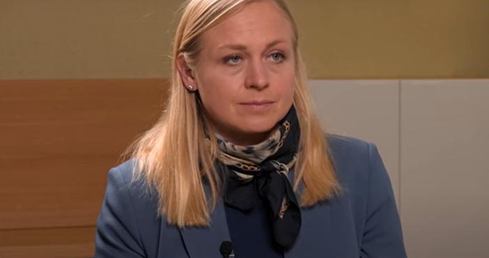 Министърът на външните работи на Финландия Елина Валтонен призова за