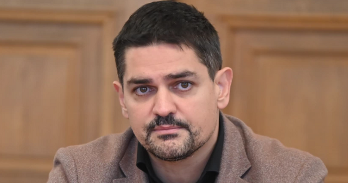 Лидерът на МЕЧ атакува яростно ГЕРБ Бюджетът трябва да бъде балансиран и