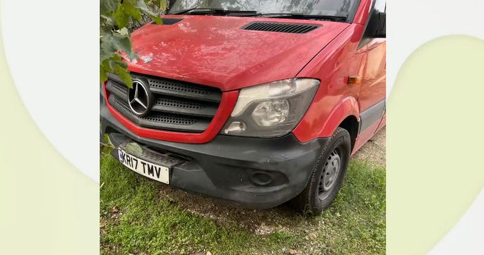 кадри Нова твЕдин микробус е изряден за движение в Англия