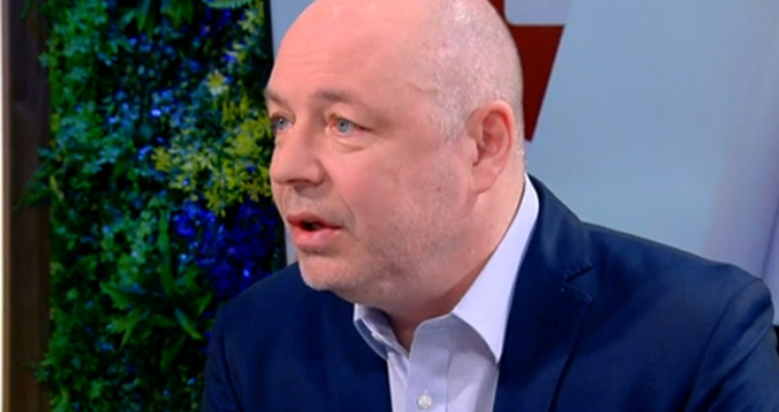 Лечението на всяка пациентка пострадала от инжектиране с нелегален ботокс