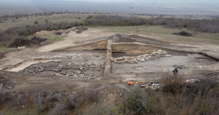Проучването на могила край Ветрино е довело до куп неочаквани