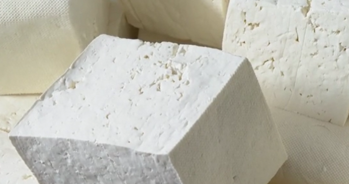 Стопкадър бТВНеприятна новина за всички които обичат да хапват сирене Тревожна