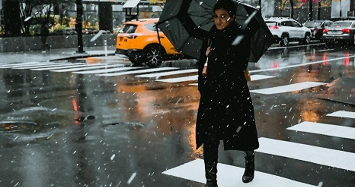 ПекселВъв вторник ще се задържи облачно с валежи от сняг