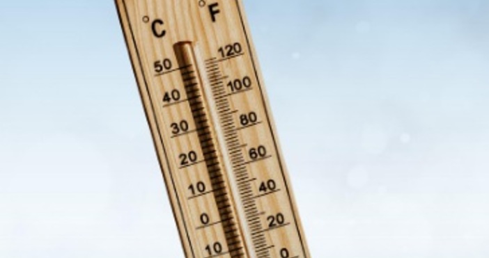 ПекселсЖълт код за снеговалеж е обявен в няколко области в