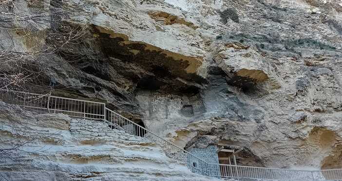 Снимки Petel bgКомисията по култура и духовно развитие към Общински съвет