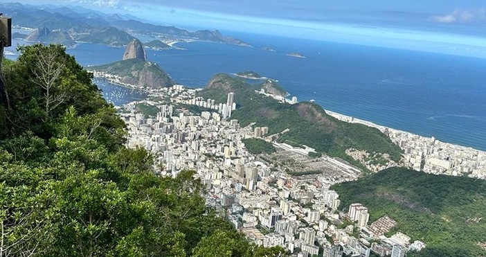 И докато при нас вали сняг в Рио де Жанейро
