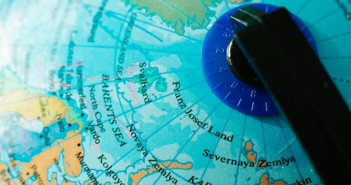 ПекселсПонятието Многополюсен свят а и Еднополюсен няма смисълПрез последните няколко