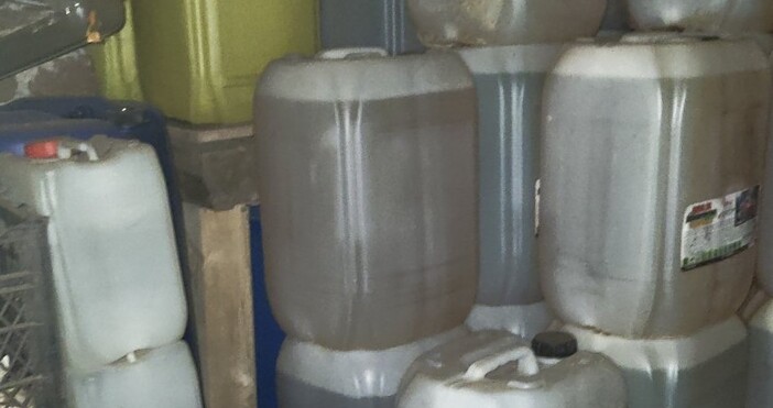 Снимки МВР46 годишен мъж е задържан при специализирана полицейска операция на