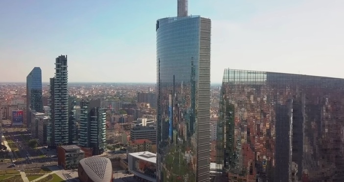 Уникредит Уникредит може да ускори излизането си от Русия ако има