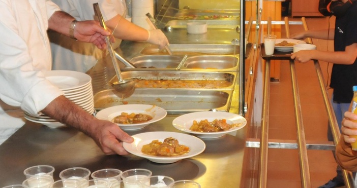 Децата се нуждаят от голямо разнообразие на храни и висококачествени