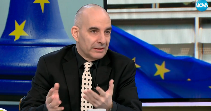 В обществото има страх че е възможно български военни части