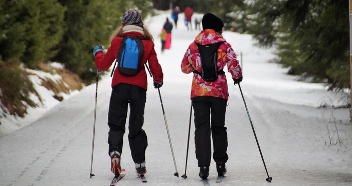 Опасно ниски температури очакват планинарите през следващите часове предупреждават от