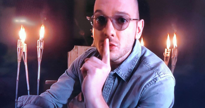 кадри Нова твНиколаос Цитиридис също е участник в сезон 13