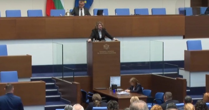 Председателят на парламента разкритикува поведението на депутатите след поредните скандали