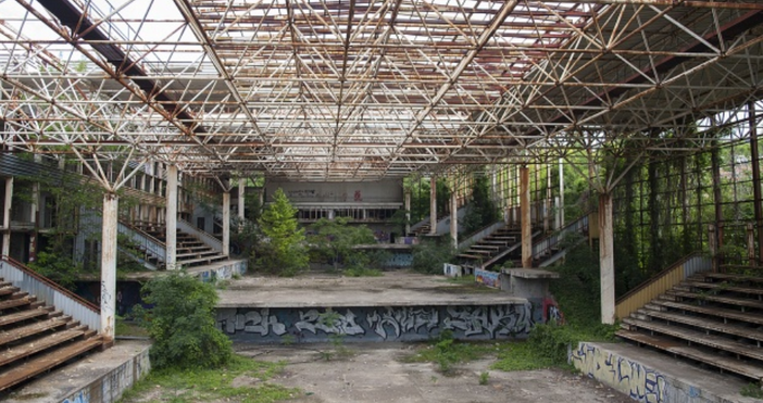 Общината ще поиска отново предоставянето й за управление на изоставения