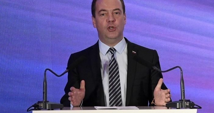 Бившият руски президент Дмитрий Медведев заяви днес че Русия е